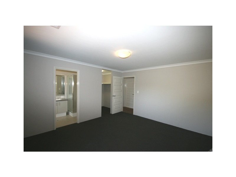 35A Western Avenue, High Wycombe WA 6057