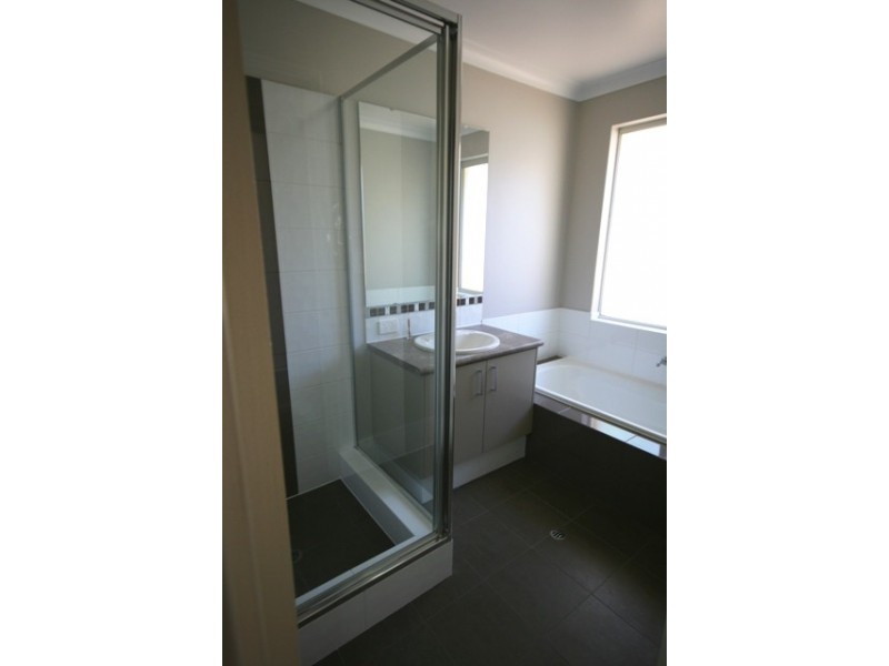35A Western Avenue, High Wycombe WA 6057