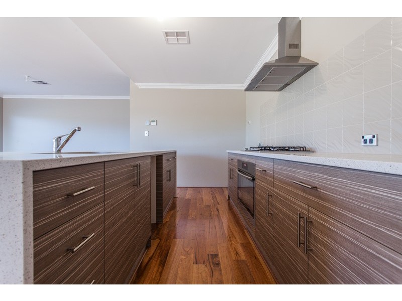 1 Barcoo Mews, South Guildford WA 6055