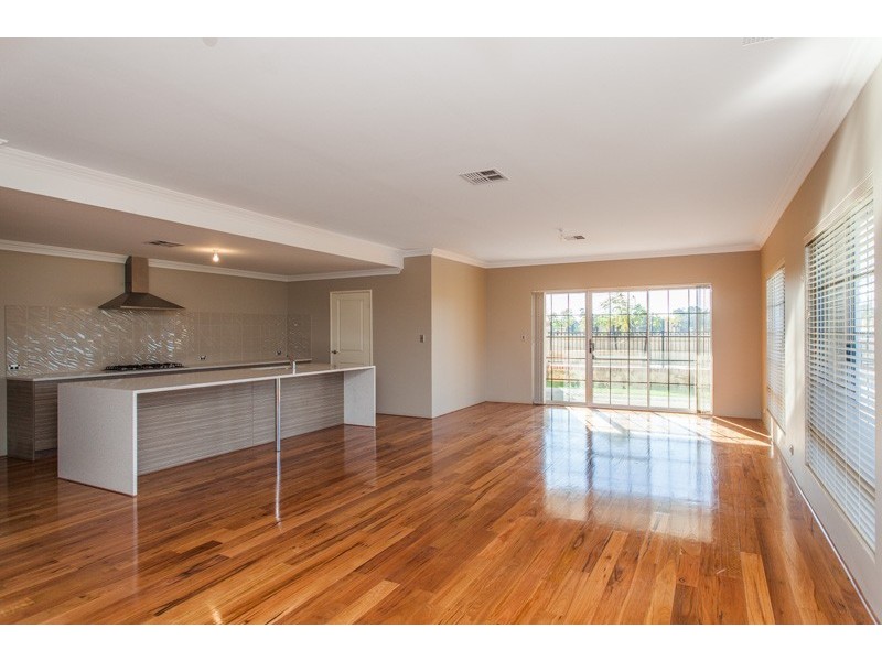 1 Barcoo Mews, South Guildford WA 6055