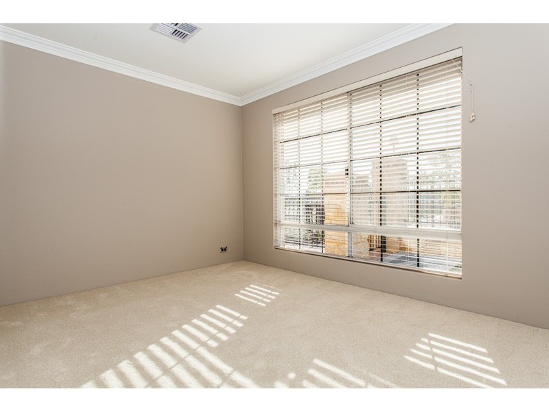 1 Barcoo Mews, South Guildford WA 6055