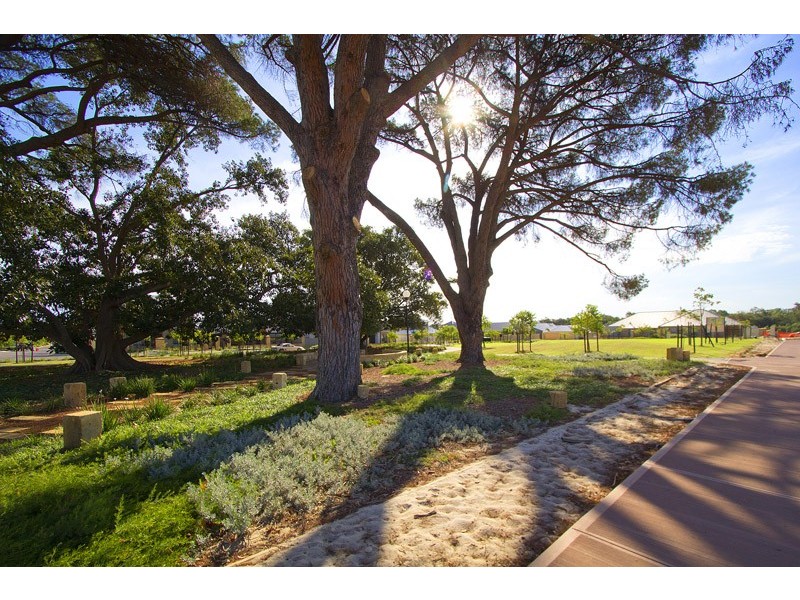 1 Barcoo Mews, South Guildford WA 6055