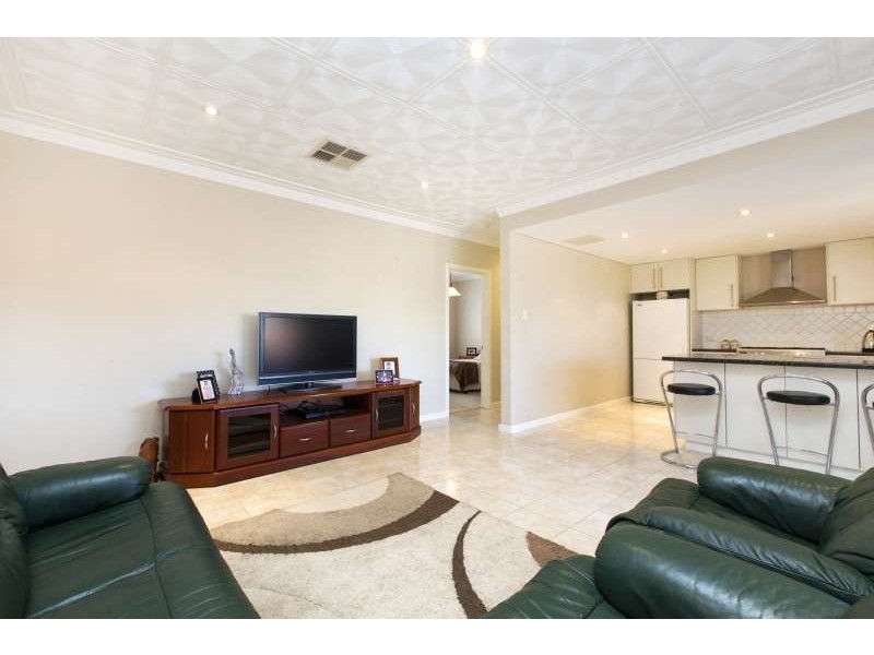 11 Horley Street, Bayswater WA 6053