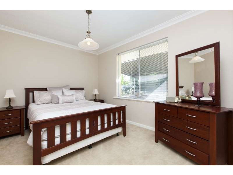 11 Horley Street, Bayswater WA 6053