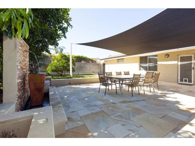 11 Horley Street, Bayswater WA 6053