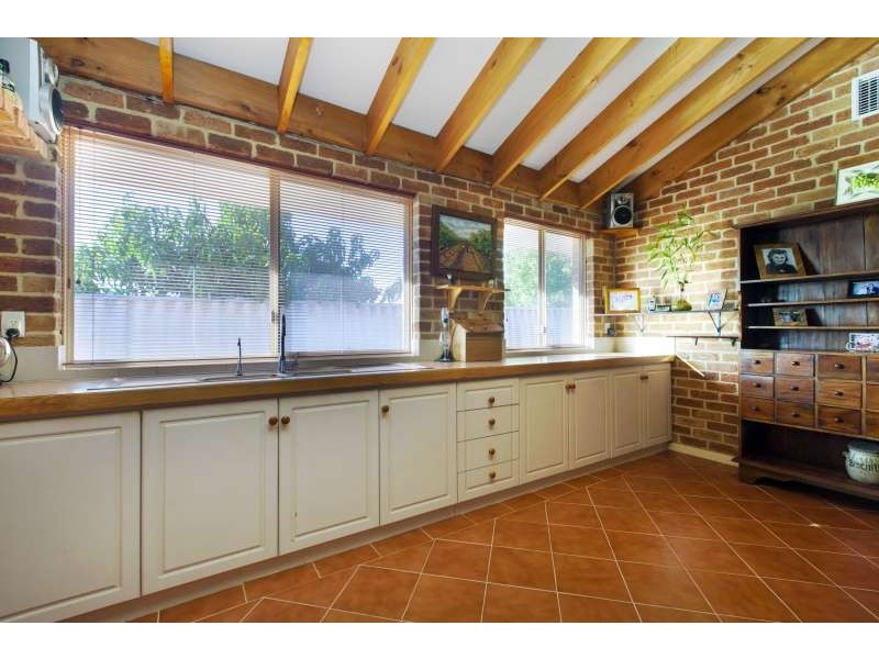 23 Bourke View, Jane Brook WA 6056