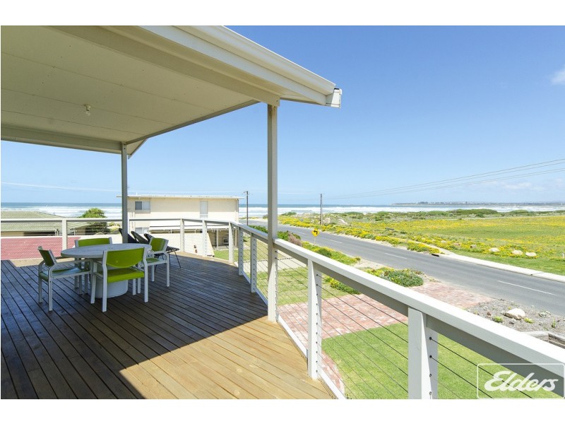 2 Chapman Road, Middleton SA 5213