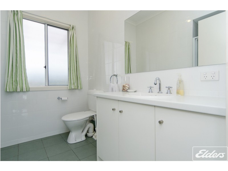 2 Chapman Road, Middleton SA 5213