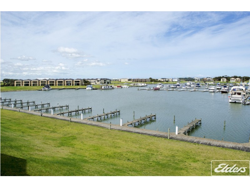 10 Tolarno Drive, Hindmarsh Island SA 5214