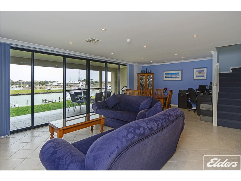 10 Tolarno Drive, Hindmarsh Island SA 5214