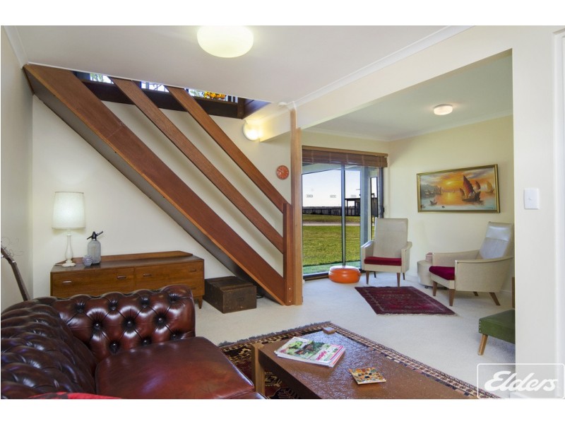 1 Captain Sturt Parade, Hindmarsh Island SA 5214