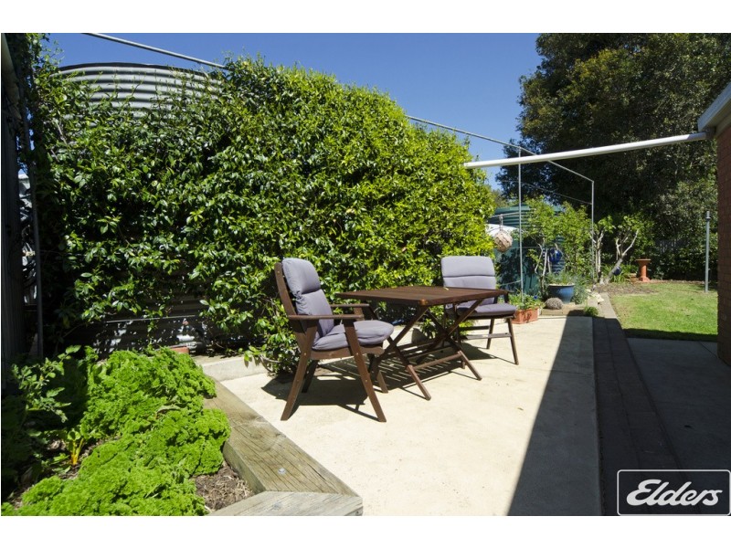 1 Captain Sturt Parade, Hindmarsh Island SA 5214