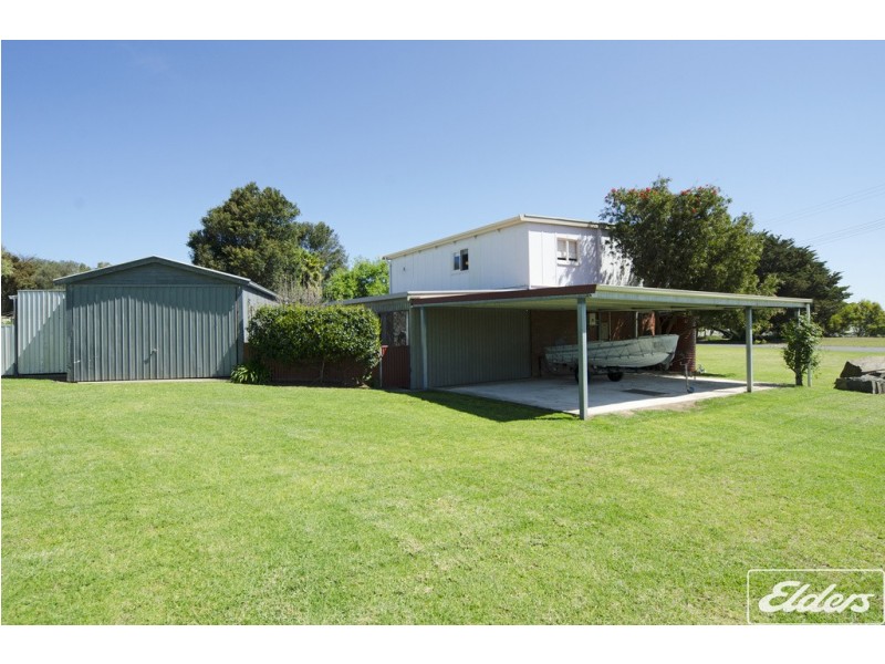 1 Captain Sturt Parade, Hindmarsh Island SA 5214