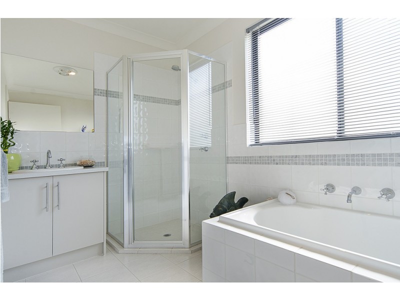 29 Vesta Drive, Hindmarsh Island SA 5214