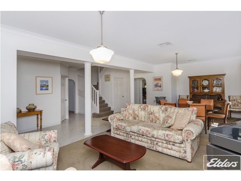 14 Excelsior Parade, Hindmarsh Island SA 5214