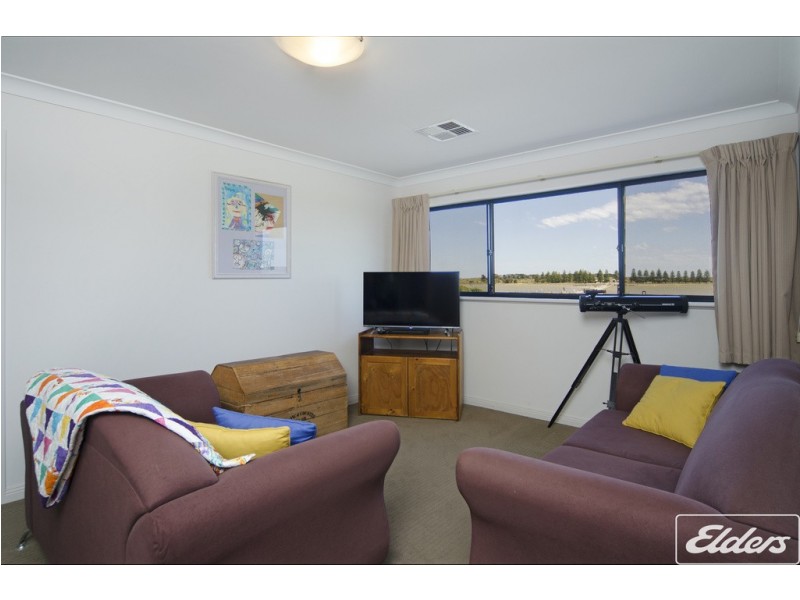 14 Excelsior Parade, Hindmarsh Island SA 5214