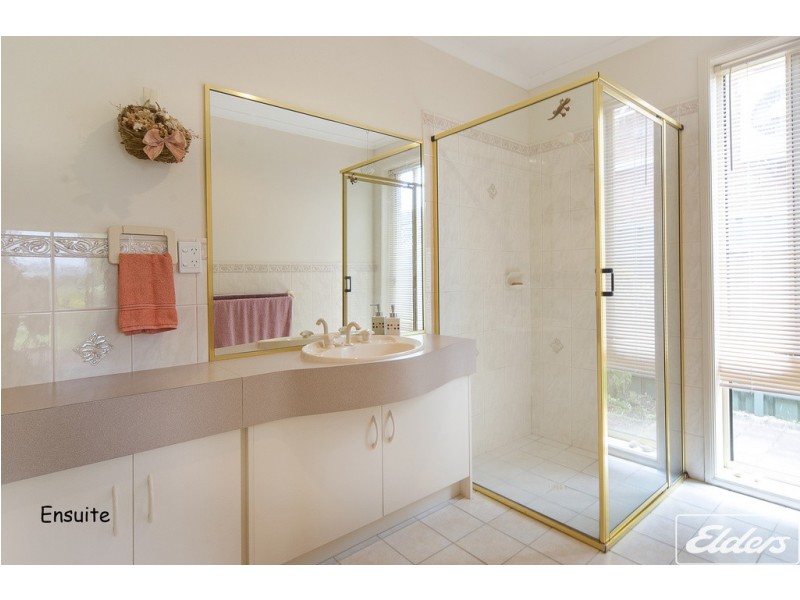 4 Janz Avenue, Goolwa North SA 5214