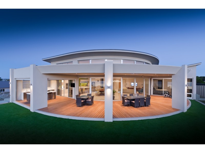 14 Fraser Drive, Hindmarsh Island SA 5214