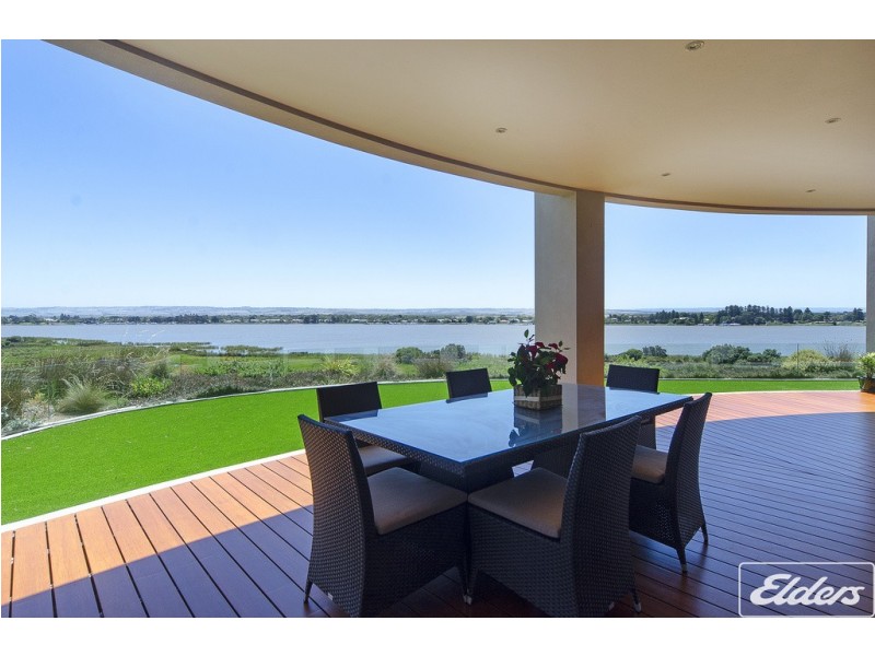 14 Fraser Drive, Hindmarsh Island SA 5214