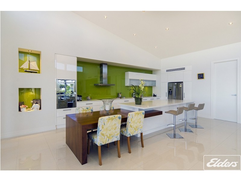 14 Fraser Drive, Hindmarsh Island SA 5214