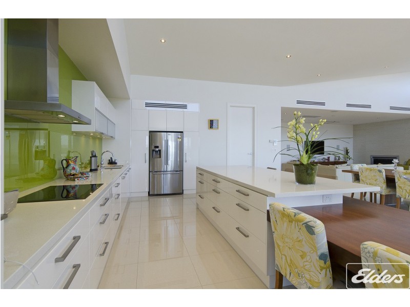 14 Fraser Drive, Hindmarsh Island SA 5214