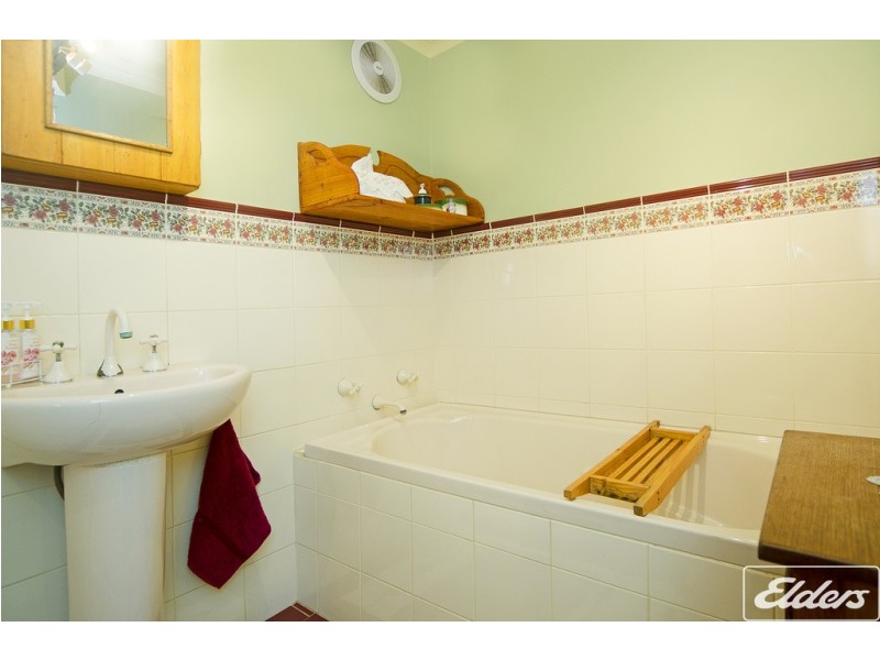 8 Hutchinson Street, Goolwa SA 5214