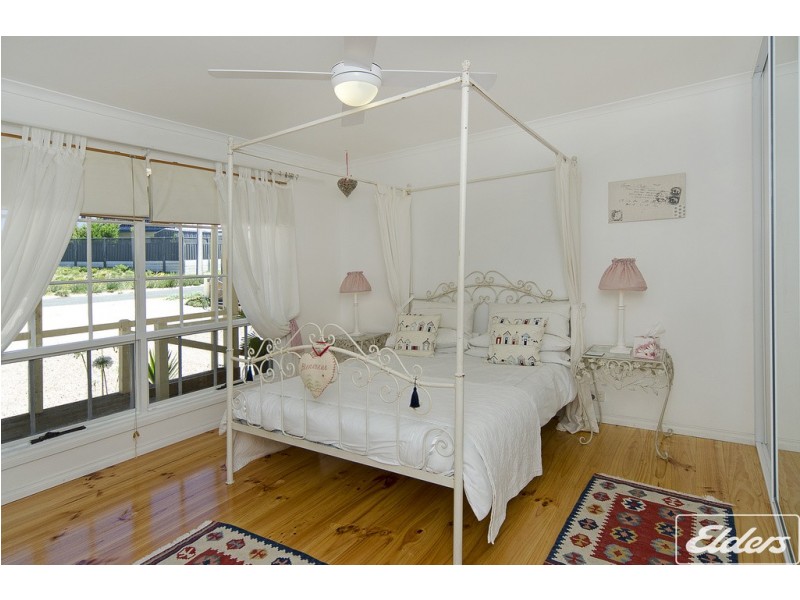 12 Knight Street, Goolwa Beach SA 5214