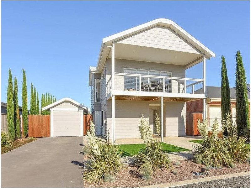 10 Lawrence Street, Goolwa North SA 5214