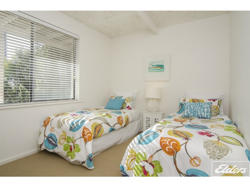 37 Captain Sturt Parade, Hindmarsh Island SA 5214