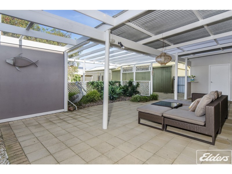 37 Captain Sturt Parade, Hindmarsh Island SA 5214
