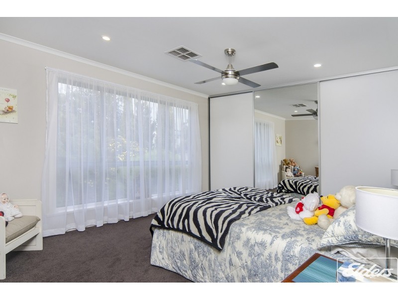 14 Ferguson Road, Goolwa Beach SA 5214