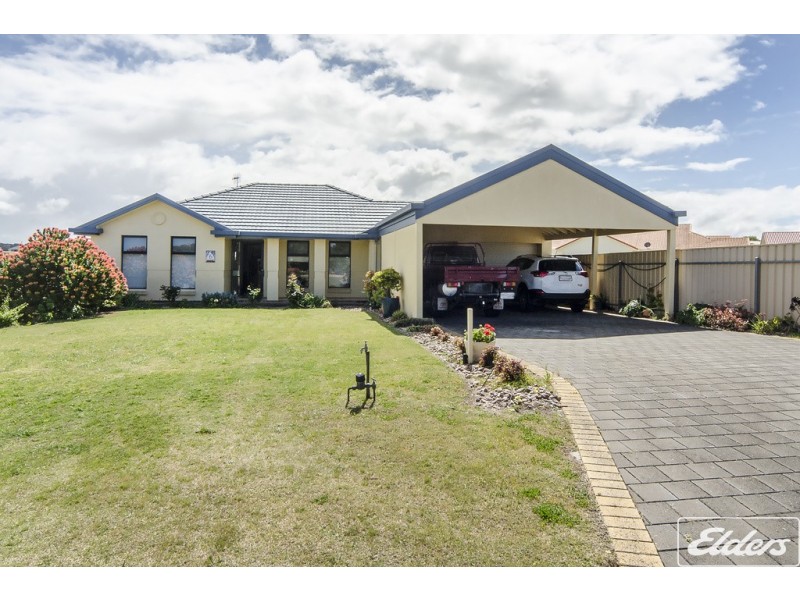 6 Prince Alfred Parade, Hindmarsh Island SA 5214