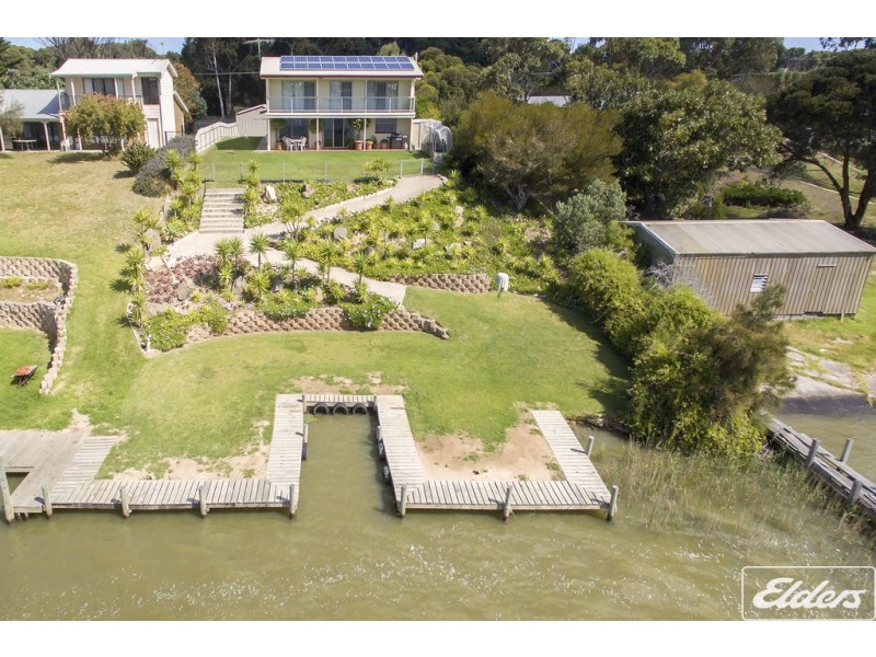 33 Batson Parade, Hindmarsh Island SA 5214