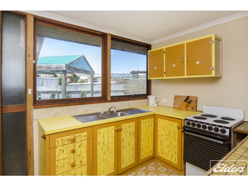 6 Welch Street, Goolwa Beach SA 5214