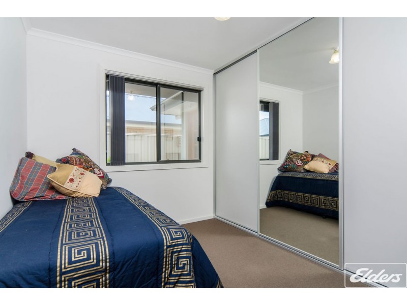 49 Princess Royal Parade, Hindmarsh Island SA 5214