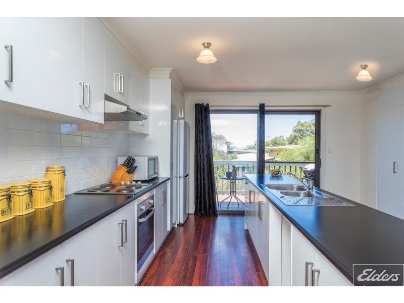 8 Godfrey Street, Goolwa Beach SA 5214