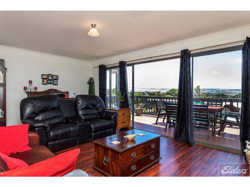 8 Godfrey Street, Goolwa Beach SA 5214