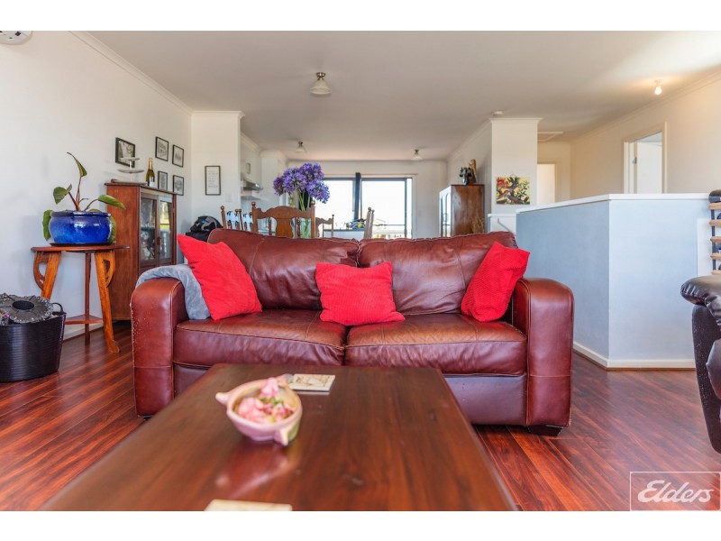 8 Godfrey Street, Goolwa Beach SA 5214