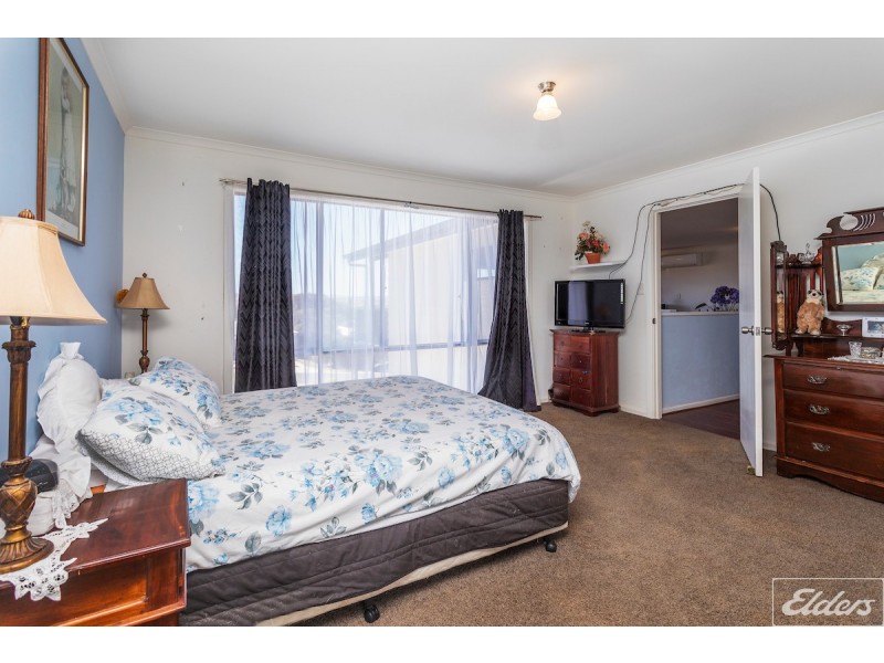 8 Godfrey Street, Goolwa Beach SA 5214