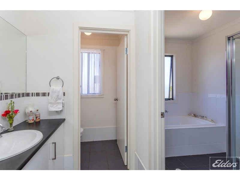 8 Godfrey Street, Goolwa Beach SA 5214