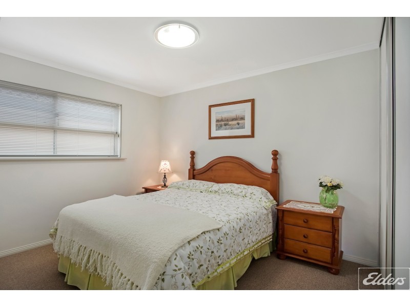 87 Wentworth Parade, Hindmarsh Island SA 5214