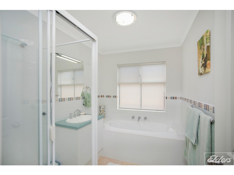 87 Wentworth Parade, Hindmarsh Island SA 5214