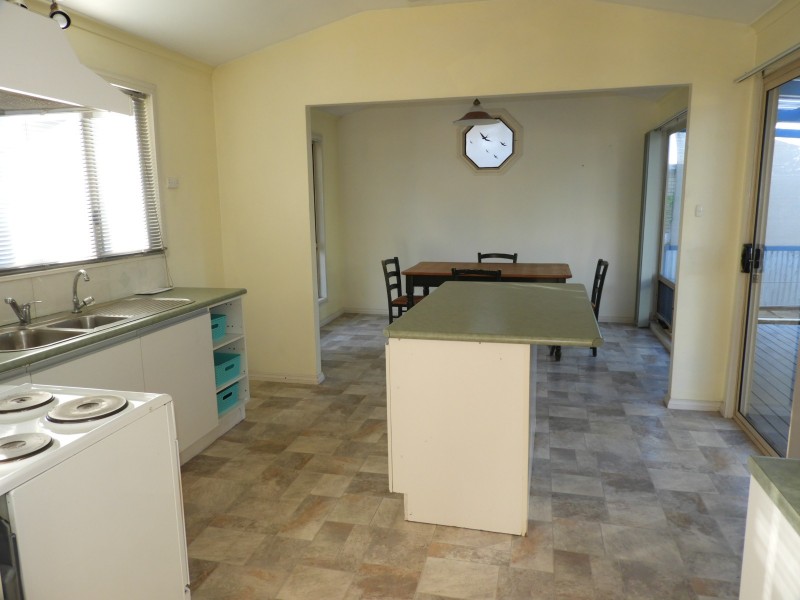 37 UNDERWOOD AVENUE, Goolwa Beach SA 5214