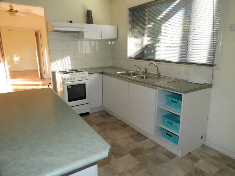 37 UNDERWOOD AVENUE, Goolwa Beach SA 5214