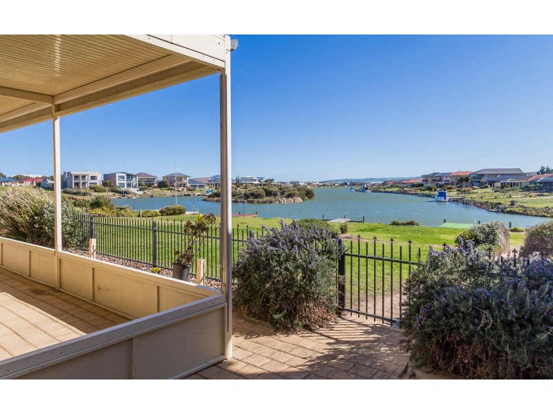 151 Excelsior Parade, Hindmarsh Island SA 5214