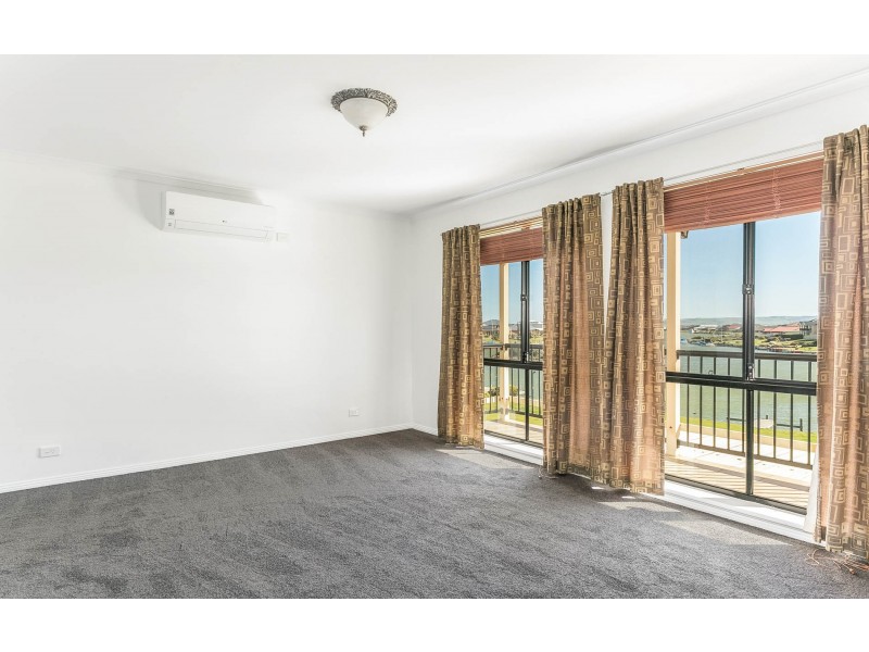 151 Excelsior Parade, Hindmarsh Island SA 5214