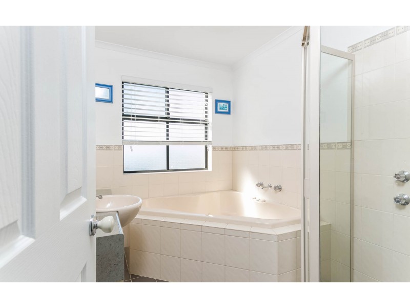 151 Excelsior Parade, Hindmarsh Island SA 5214