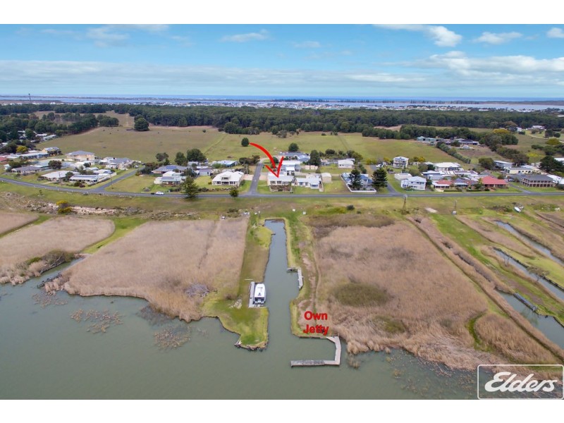 59 Captain Sturt Parade, Hindmarsh Island SA 5214