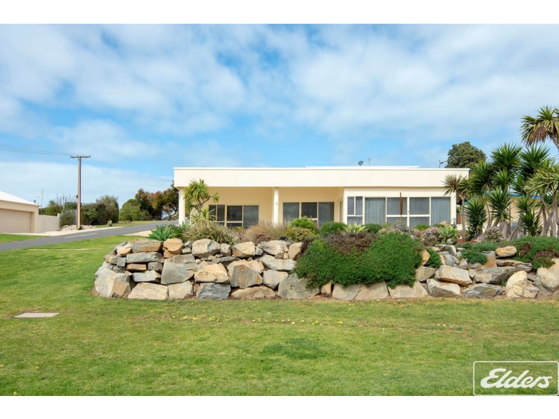 59 Captain Sturt Parade, Hindmarsh Island SA 5214
