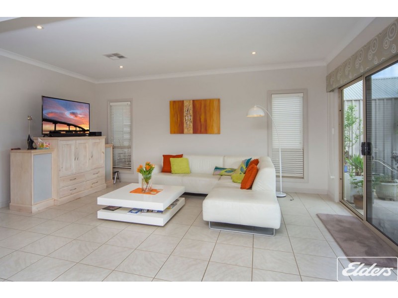 41 Arcadia Avenue, Hindmarsh Island SA 5214